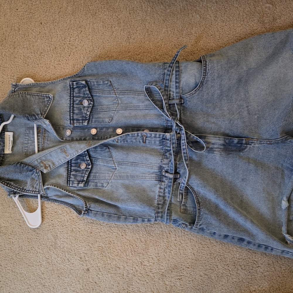 ❗️final Pricedrop❗️Vici Casual Times Tie Waist Denim Romper - Picture 4 of 5